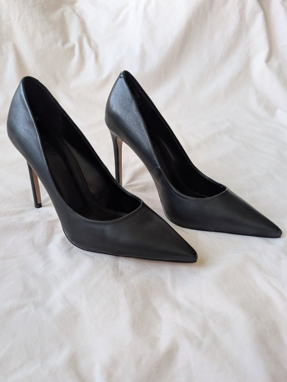 STEVE MADDEN Thrive Leather Stiletto Pump | Size 7.5